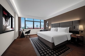Basic Single Room, Park View | Premium bedding, down duvets, memory-foam beds, iron/ironing board