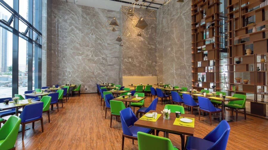 Hampton by Hilton Nanning East Station