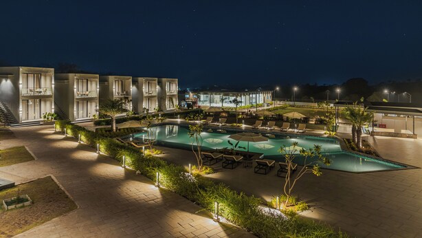 Indoor pool - Vanam Resort  (Mendarda)