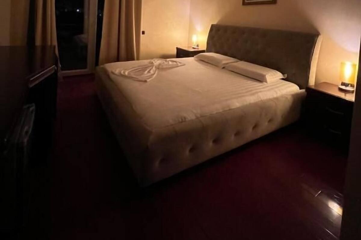 Double Room, Balcony, Sea View | In-room safe, desk, blackout drapes, WiFi (free)