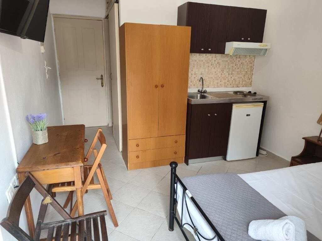 Iron/ironing board (on request), free WiFi