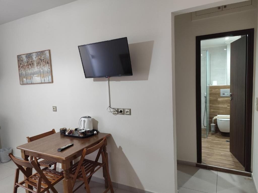 Deluxe-Suite, Balkon, eingeschränkter Meerblick | Innenbereich