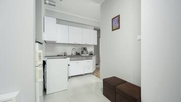 Departamento, balcón | Cocineta privada