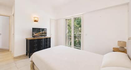 Villa with Ocean View – Mandelieu-la-Napoule