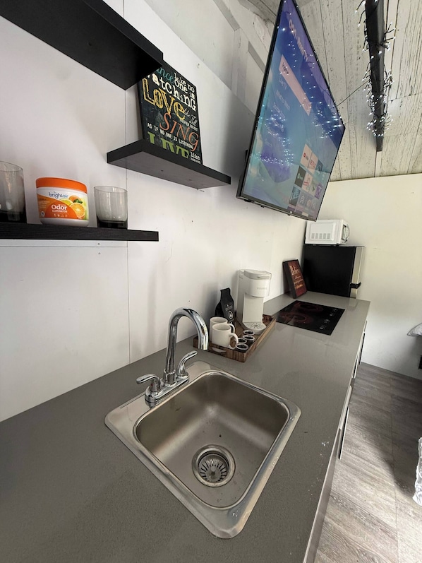 Cabin, 1 Bedroom | Interior