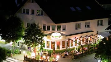 Buiten dineren