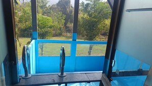 Interior - Giri Sarovar Resort (Paud)