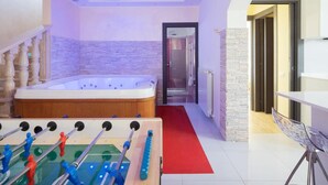 Unclassified image, 2 of 41, button - Villa 'Ennio' with Private Pool, Wi-Fi and Air Conditioning (Ciampino)