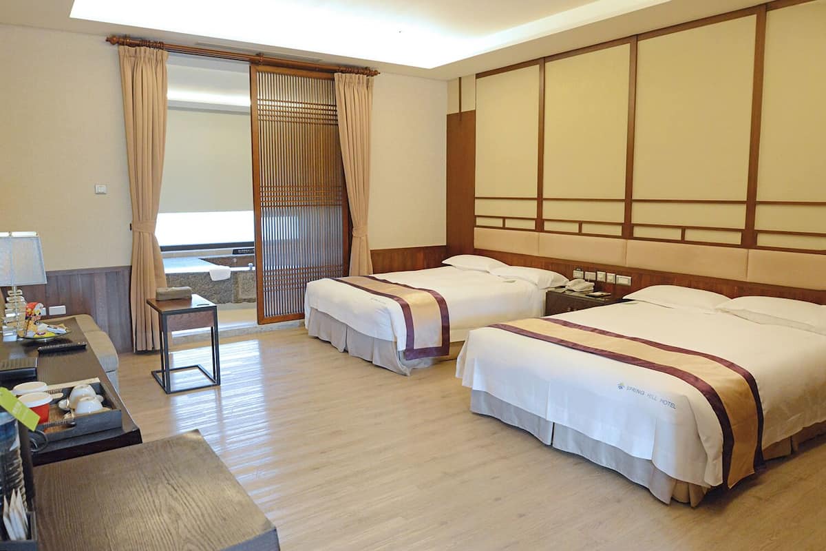 Standard Double Room, Balcony, Garden View