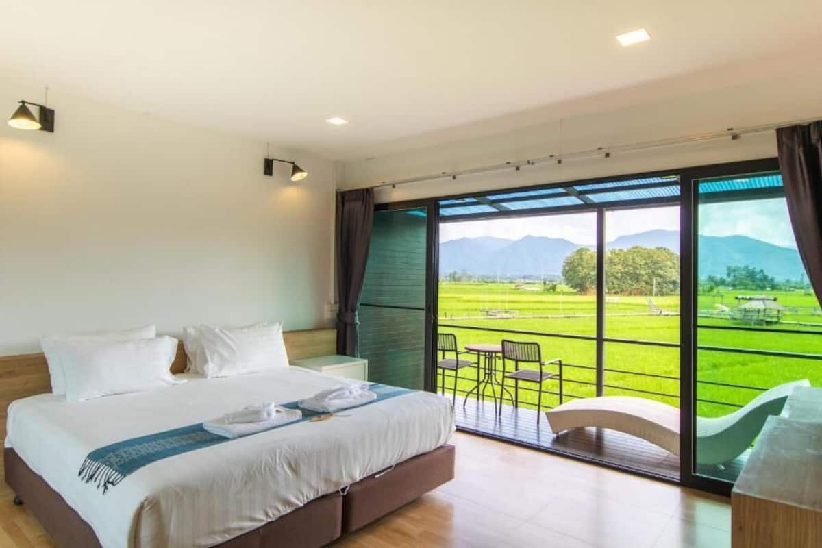Loft Premium, 1 cama de matrimonio grande, balcón, vistas a la montaña | Caja fuerte y wifi gratis