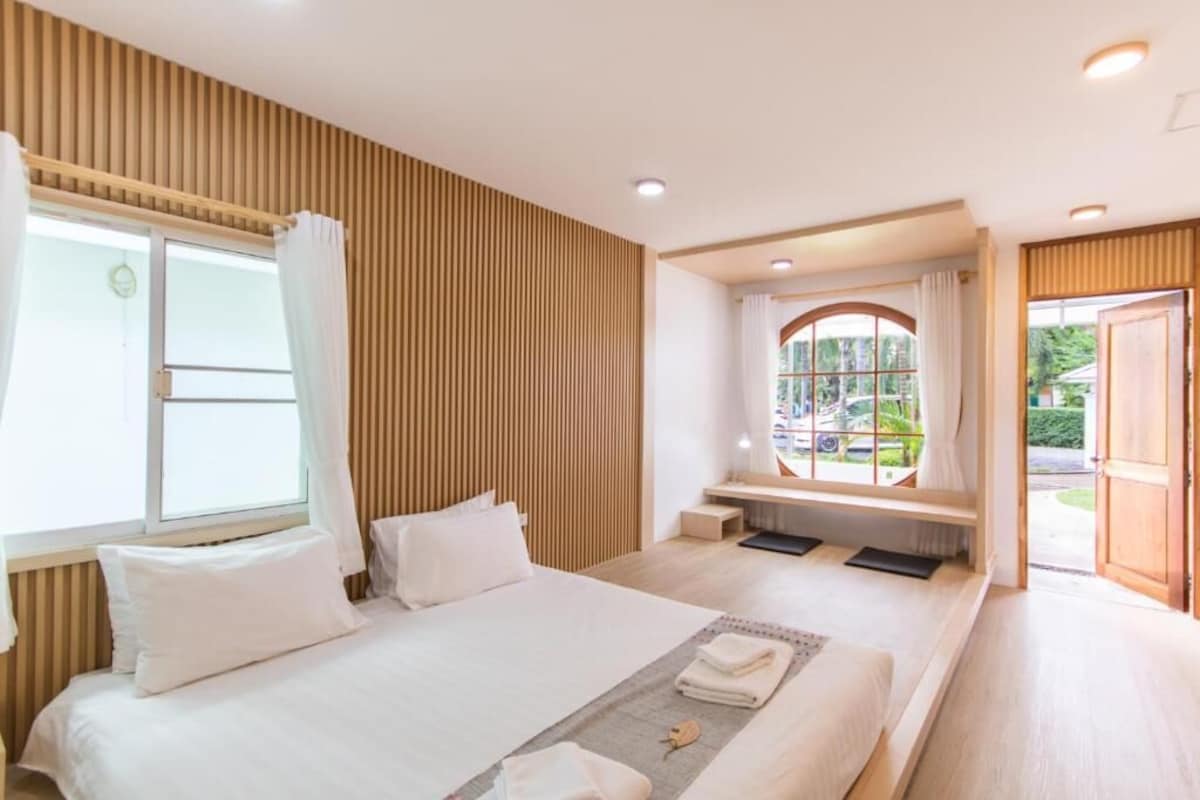 Japanese-style Villa, 1 King Bed, Non Smoking, Park View | In-room safe, WiFi (free)