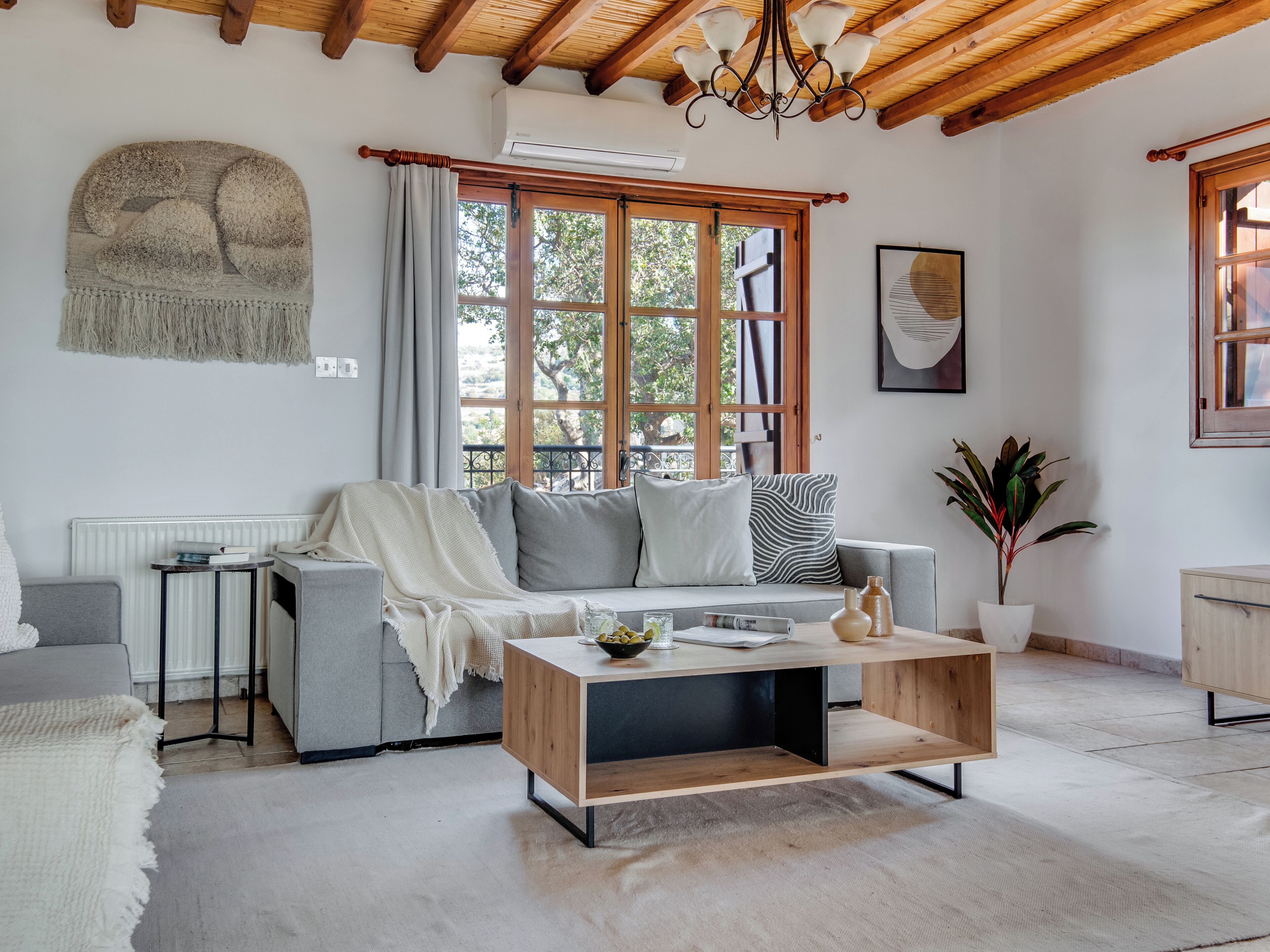 Villa, Multiple Bedrooms, Private Pool, Garden View | Living room