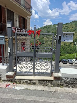 Dettaglio esterni