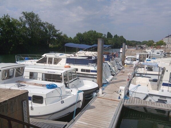 Marina