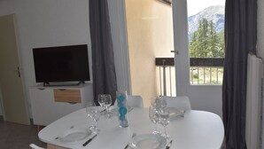 Dining - Apartment, parking, on slopes - 6 guests (Montgenèvre)