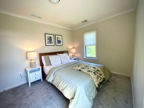 2 bedrooms, free WiFi, bed sheets