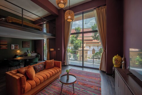 Inpeng View Hotel
