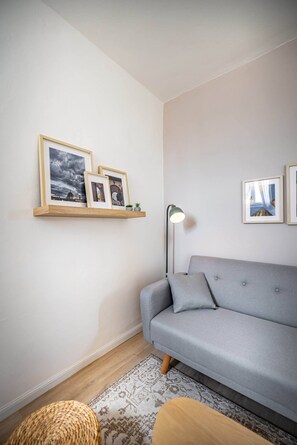 Living room - Ricasoli 61 (Florence)