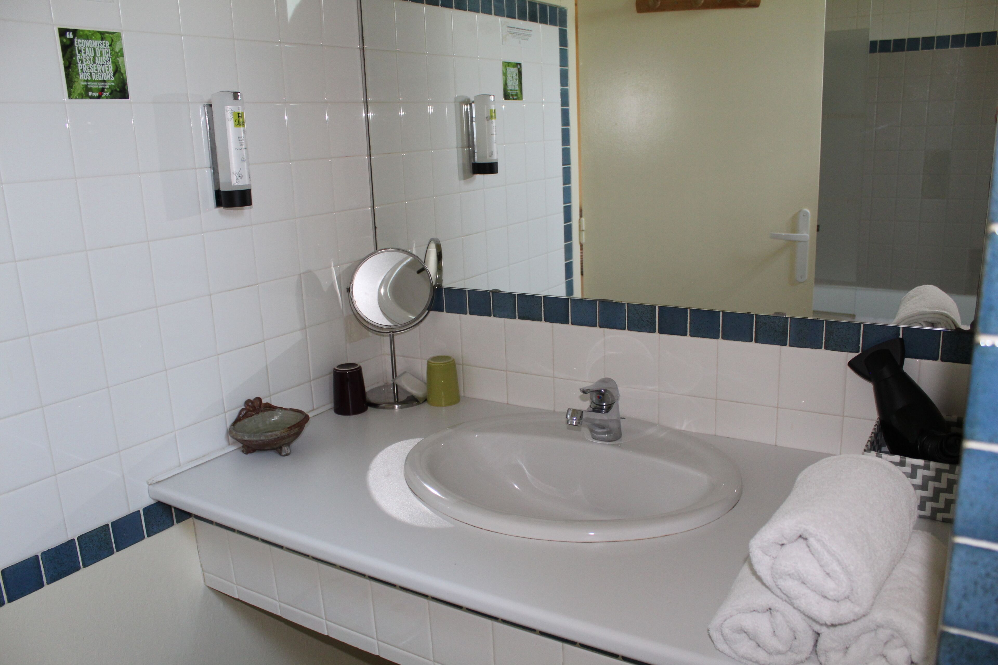 Habitación triple familiar | Baño