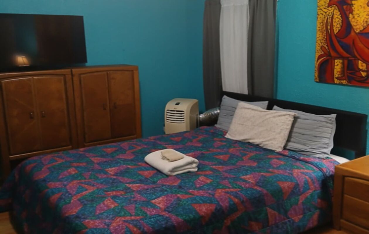 3 bedrooms