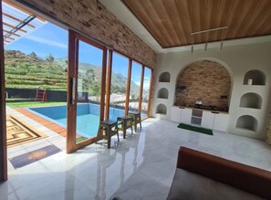 Piscina a l'aire lliure 