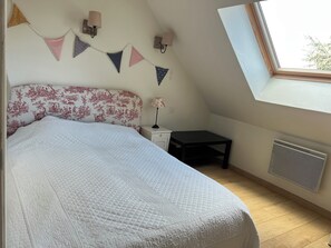6 Schlafzimmer, Bügeleisen/Bügelbrett, WLAN, Bettwäsche