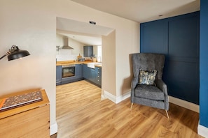 2 bedrooms - Host Stay - Captain s Quarters (Hartlepool)