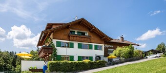 Apartment 'Kojen' with Mountain View, Shared Garden and Wi-Fi