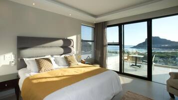 In-room safe, iron/ironing board, free WiFi
