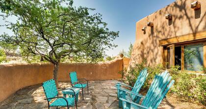 Traditional Adobe Casita--comfortable and Quiet