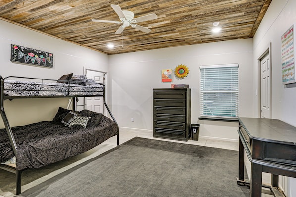 Casa (3 Bedrooms) | Interior