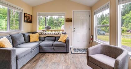 Walk to Sol Duc River! Cozy Home Near Forks