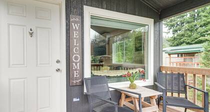 Walk to Sol Duc River! Cozy Home Near Forks