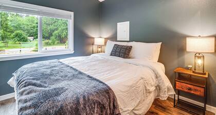 Walk to Sol Duc River! Cozy Home Near Forks