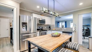 Unclassified image, 2 of 54, button - Group Entertainment Oasis! 3-unit Lithonia Getaway (Lithonia)