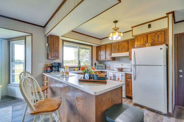 House (4 Bedrooms) | Interior