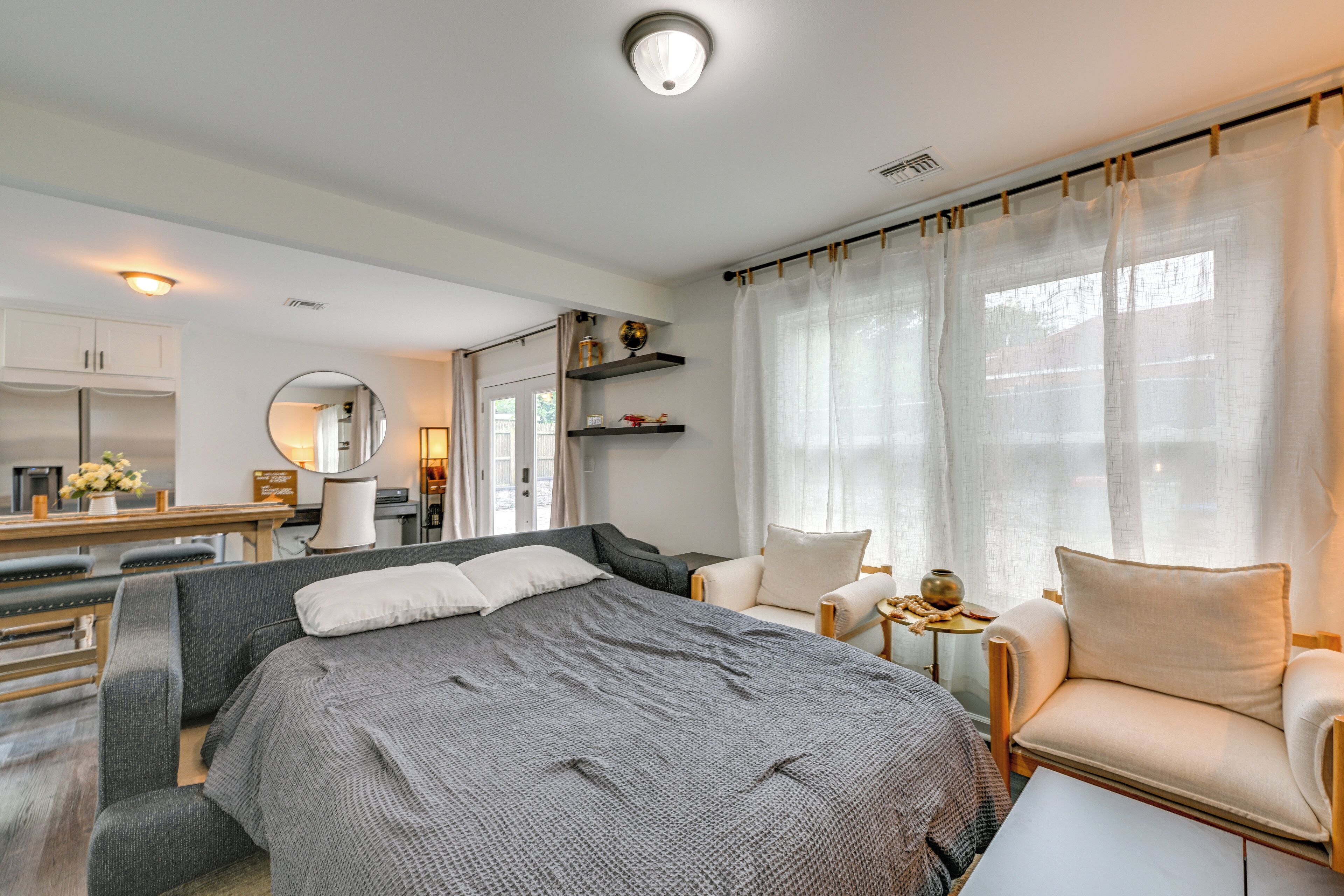 Apartment (1 Bedroom) | Interior