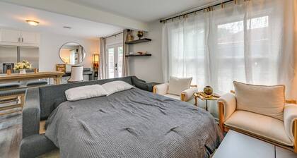Walk to Train! Updated Apt in Huntington Station