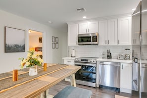 Apartment (1 Bedroom) | Interior