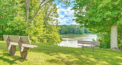 Family Fun! Bliss Studio w/ Lake & Trail Access