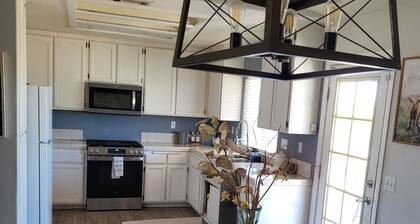 Terrific 3-bedroom house with AC in Victorville