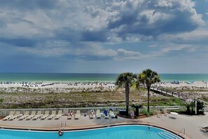 Pool - Azure #306 | Gulf Front Condo with Stunning Views and Resort Amenities (Fort Walton Beach)