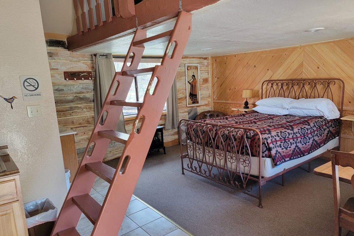 Deluxe Cabin, Non Smoking, Pets allowed