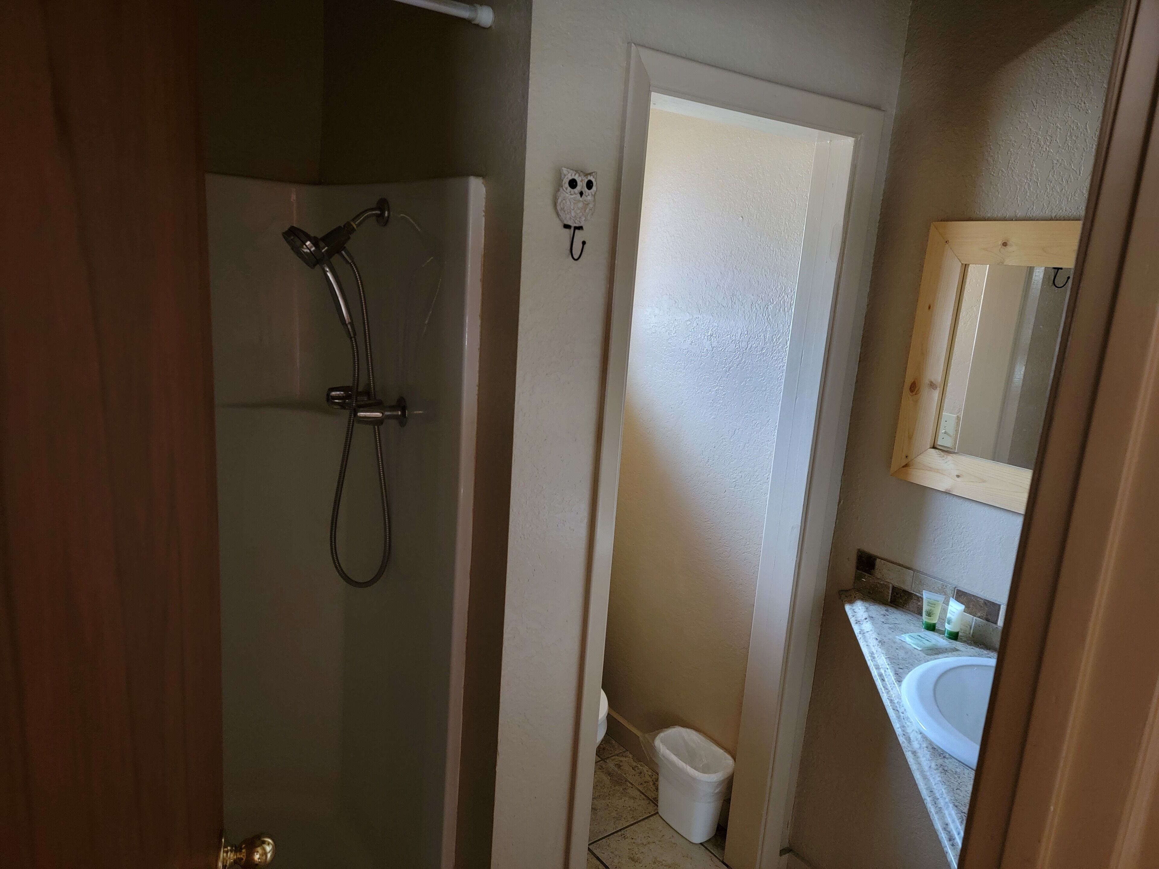 Cabaña Deluxe, varias camas, para no fumadores, se aceptan mascotas | Baño
