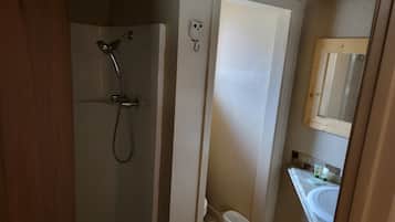 Cabaña Deluxe, varias camas, para no fumadores, se aceptan mascotas | Baño