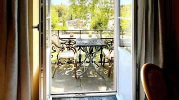 Superior Double Room, Park View | Interior