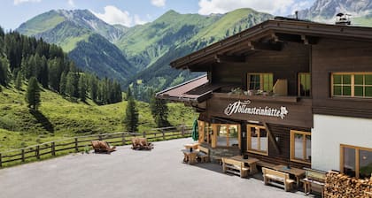 Berggasthaus Höllensteinhütte
