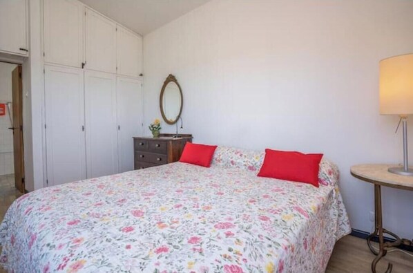 Room - Vrbo Property (Lagos)