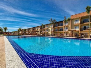 Pool - Ondas Praia Apartment (Porto Seguro)