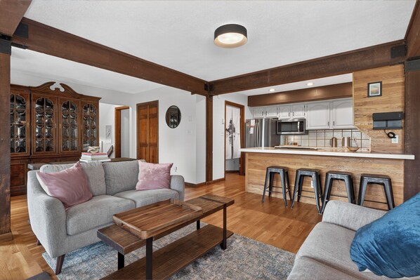 Living area - 4 bedroom mt retreat, mt views, 2 living rooms, large deck (Tabernash)